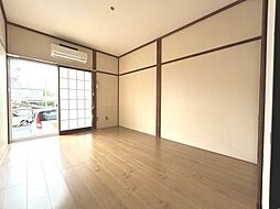 居間