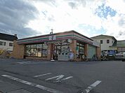 セブンイレブン 長野徳間店（394m）