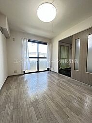 リンピアTOMO 2階3DKのリビング/ダイニング