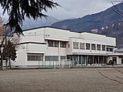 千曲市立戸倉小学校（1238m）