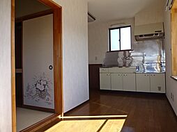 居間