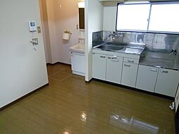 フレグランス・モモセ 2階2DKのリビング/ダイニング