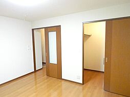 平田の森奏風館 1階1DKのリビング/ダイニング