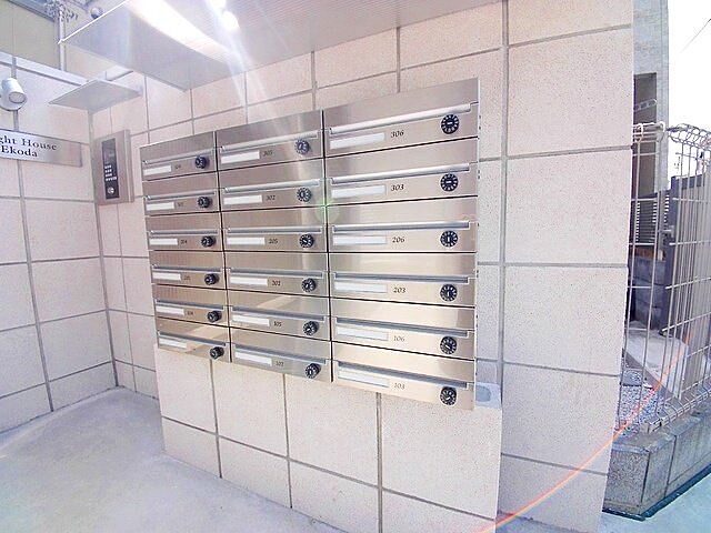 その他
