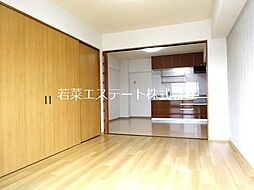 居間