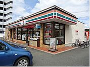 セブンイレブン 久留米梅満町店（354m）
