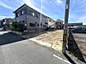 外観：前面道路幅員6ｍ以上のため駐車もラクラクです♪