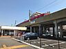 周辺：刈谷市駅まで　975m　徒歩約13分●駅集中管理システムが導入された無人駅です。バリアフリー設備としてエレベータ、多目的トイレが設置されています。