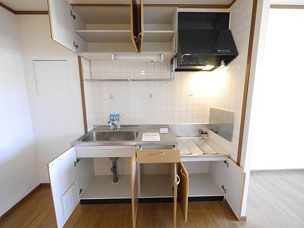 apartment 茨城県北茨城市中郷町足洗
中郷町足洗の賃貸情報を見る
物件地図