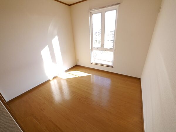 apartment 茨城県北茨城市中郷町足洗
中郷町足洗の賃貸情報を見る
物件地図