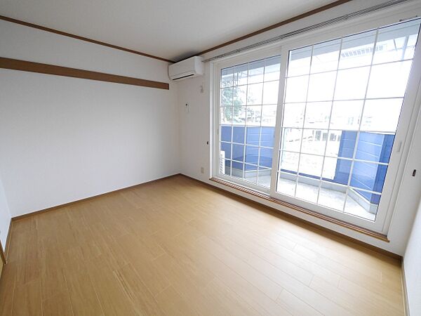 apartment 茨城県北茨城市中郷町小野矢指
中郷町小野矢指の賃貸情報を見る
物件地図