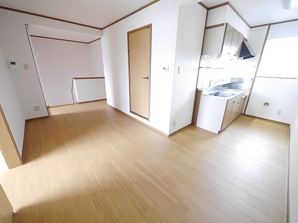 apartment 茨城県北茨城市中郷町小野矢指
中郷町小野矢指の賃貸情報を見る
物件地図