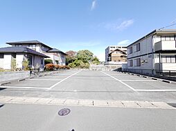 中成沢町3丁目駐車場