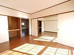 居間