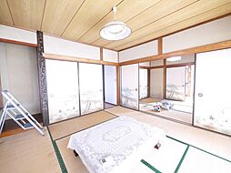 居間
