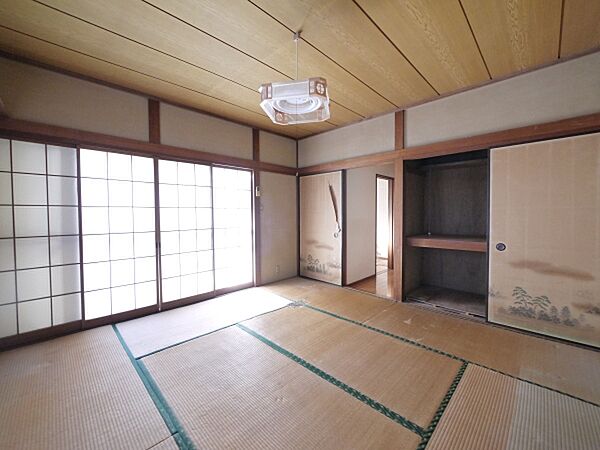 寝室