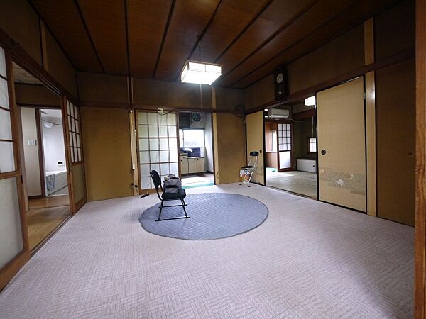 室内