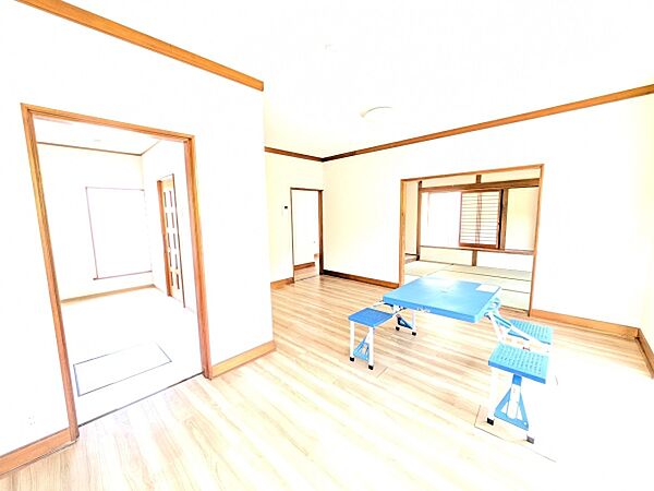 室内を拡大表示