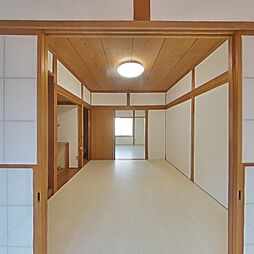 バス 牛牧団地下車 徒歩2分の賃貸一戸建て 5DKの室内