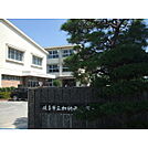 加納西小学校