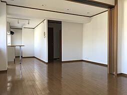居間
