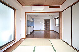 居間