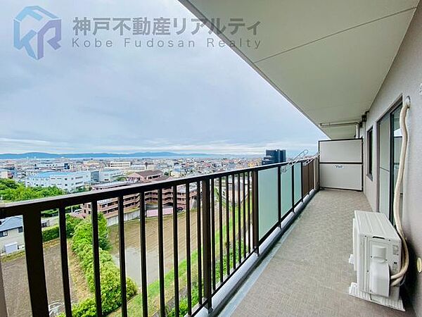 バルコニーを拡大表示