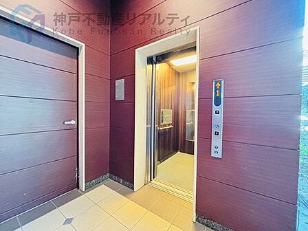 エレベーター付きマンション♪