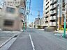 駐車場：南東向き角部屋♪