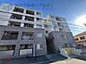外観：駐車場R7.1.18撮影・弊社はショールームを兼ねた店舗です♪