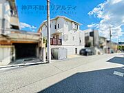 居住中のためご内覧の際は事前予約がおすすめ♪