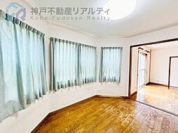 居間
