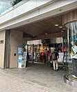 新宿マルイメン 徒歩24分。 1860m