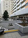 ニュータウンオオクボ 徒歩15分。 1190m