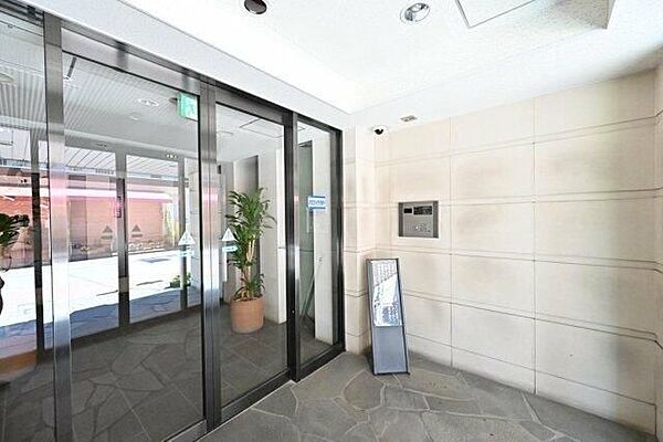 エントランスを拡大表示