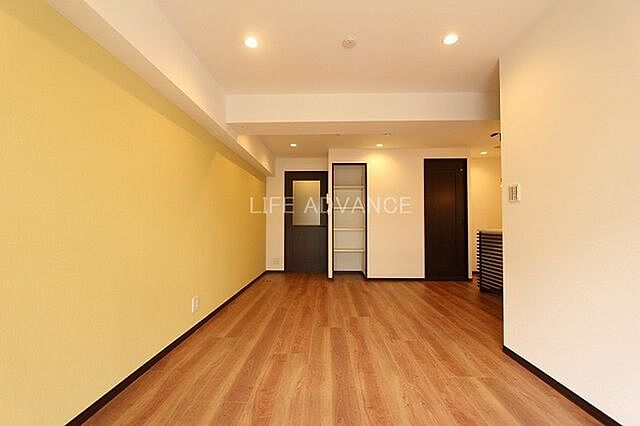 リビング/ダイニング ロイヤルハイツ三田 4階/-