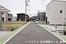 外観：前面道路含む現地写真