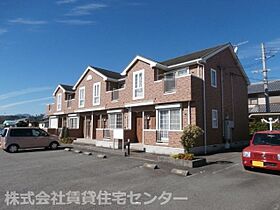 ドゥライラート  ｜ 和歌山県橋本市高野口町伏原（賃貸アパート1LDK・1階・42.77㎡） その1