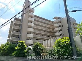 和歌山県和歌山市粟（賃貸マンション2LDK・7階・74.17㎡） その1