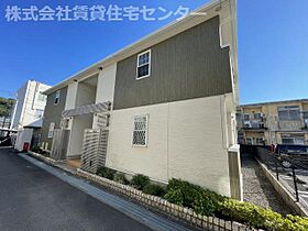 フォレスタ・高松III  ｜ 和歌山県和歌山市西高松2丁目（賃貸アパート1LDK・2階・39.44㎡） その1