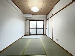 シャトー米山 203号室 2階1Kのリビング/ダイニング