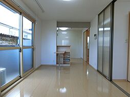 居間