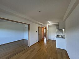 グラード西川津 702 7階2LDKのリビング/ダイニング