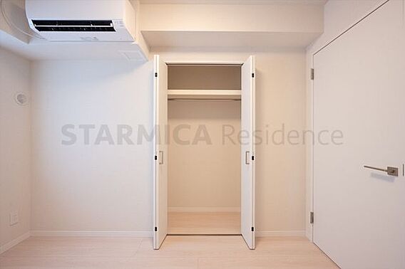 各部屋に収納が...