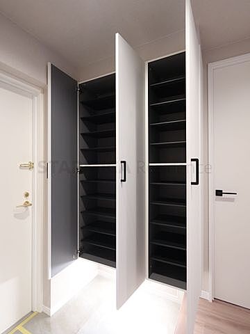 収納 シャリエ上井草 1階/-