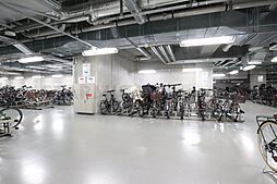駐輪場（月額300円）