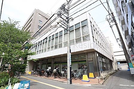 三井住友銀行中村橋支店 350m