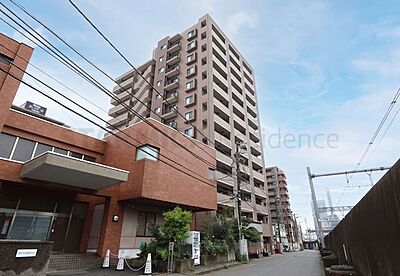 外観:総戸数60戸 外観:総戸数60戸