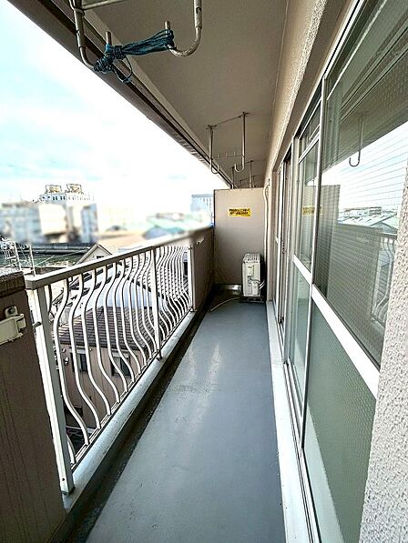 東側バルコニー