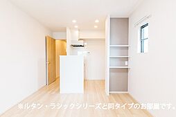 JR瀬戸大橋線 坂出駅 徒歩36分の賃貸アパート 2階1LDKのリビング/ダイニング